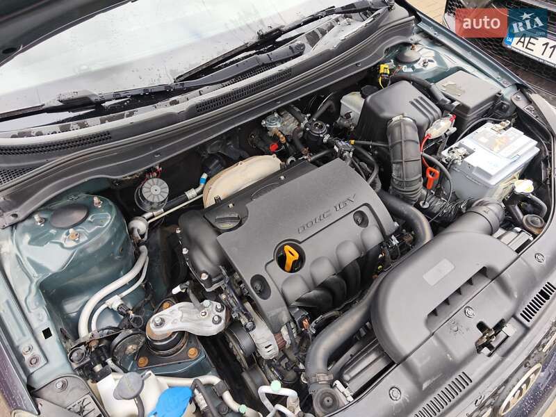 Хетчбек Kia Ceed 2008 в Дніпрі фото 23 Хетчбек Kia Ceed 2008 в Дніпрі