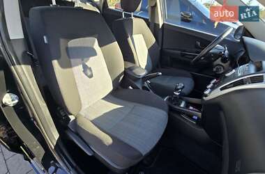 Універсал Kia Ceed 2012 в  фото 21 Універсал Kia Ceed 2012 в