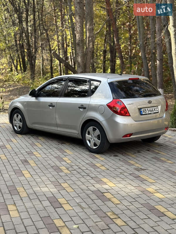 Хетчбек Kia Ceed 2007 в Бершаді