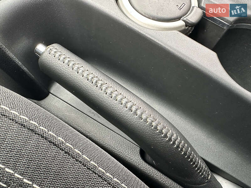 Хэтчбек Kia Ceed 2017 в Виннице