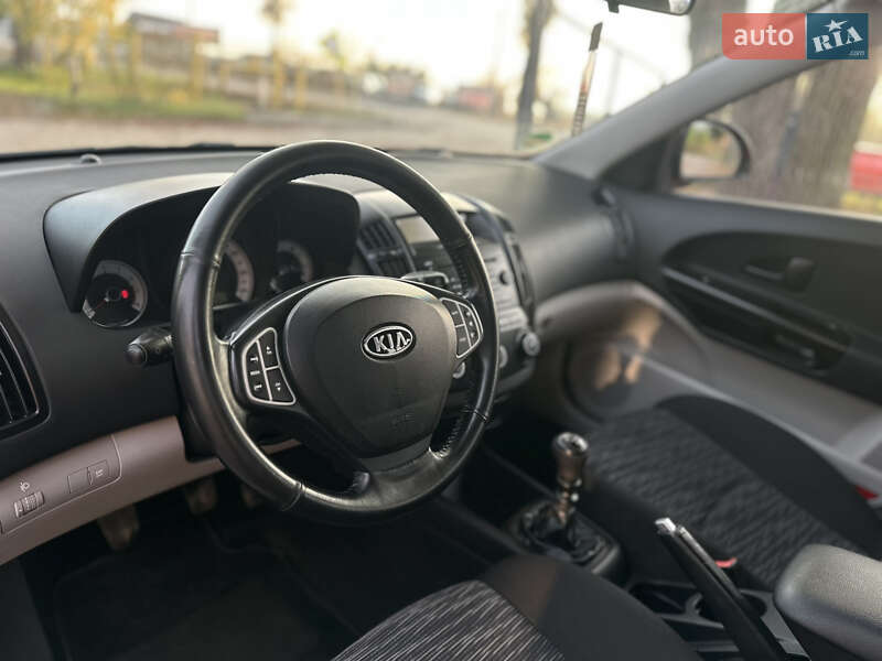 Универсал Kia Ceed 2008 в Виннице фото 25 Универсал Kia Ceed 2008 в Виннице