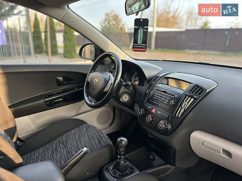 Универсал Kia Ceed 2008 в Виннице фото 45 Универсал Kia Ceed 2008 в Виннице