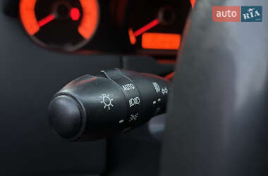 Хетчбек Kia Ceed 2008 в 