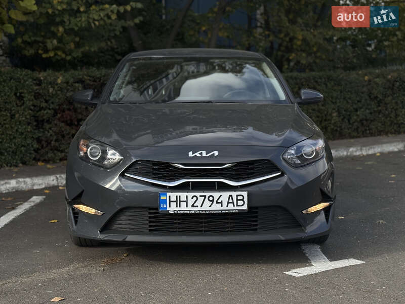Хетчбек Kia Ceed 2022 в Одесі фото 3 Хетчбек Kia Ceed 2022 в Одесі