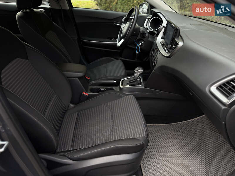 Хетчбек Kia Ceed 2022 в Одесі фото 19 Хетчбек Kia Ceed 2022 в Одесі