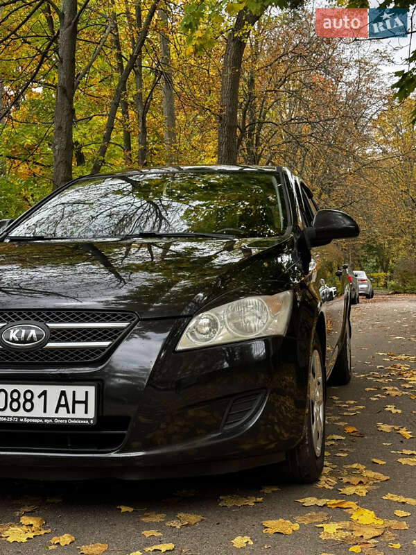 Хетчбек Kia Ceed 2007 в Києві фото 7 Хетчбек Kia Ceed 2007 в Києві