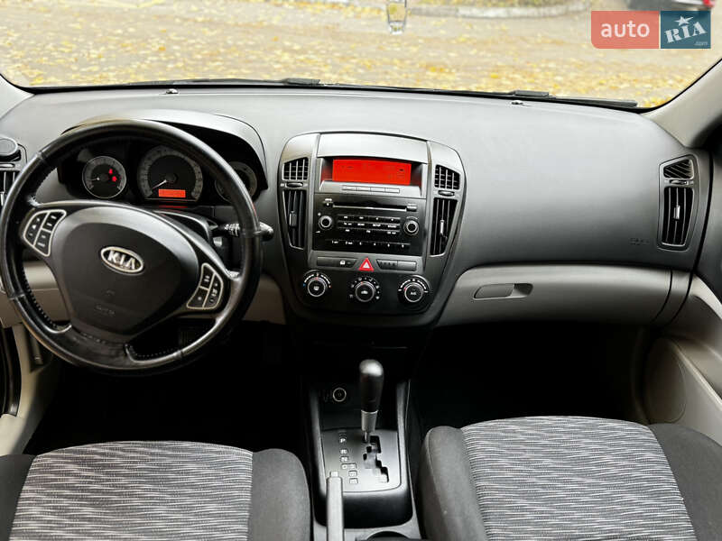 Хетчбек Kia Ceed 2007 в Києві фото 15 Хетчбек Kia Ceed 2007 в Києві