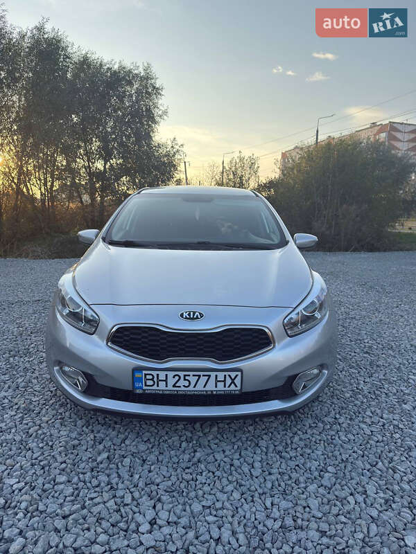 Kia Ceed 2013