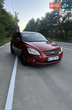 Хэтчбек Kia Ceed 2007 в 