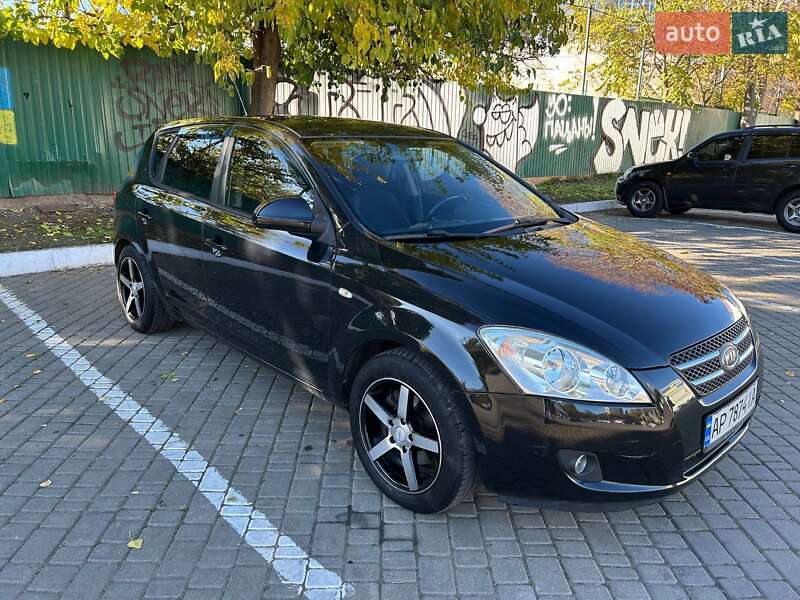 Хетчбек Kia Ceed 2007 в Одесі фото 2 Хетчбек Kia Ceed 2007 в Одесі