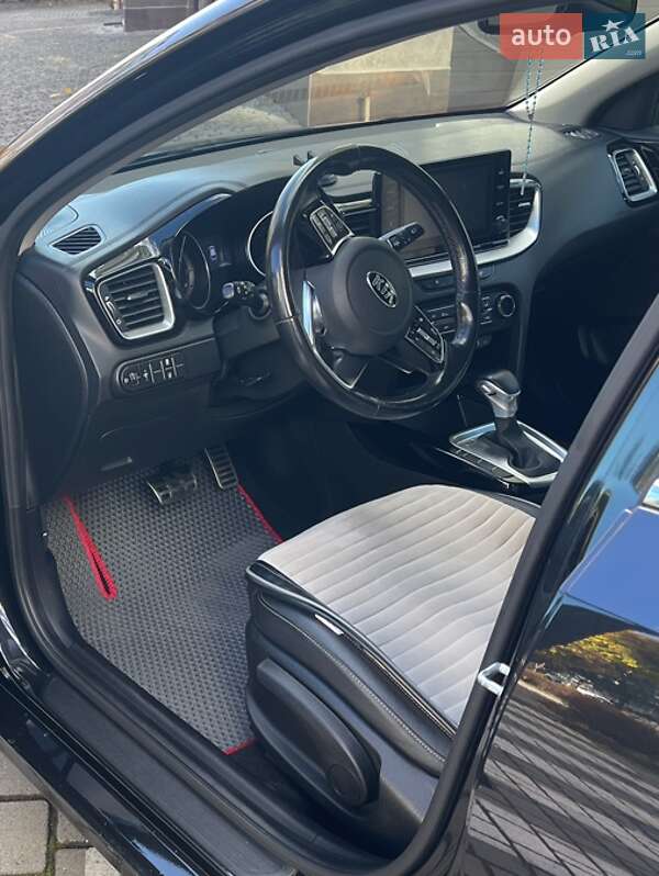 Хэтчбек Kia Ceed 2019 в Ивано-Франковске фото 14 Хэтчбек Kia Ceed 2019 в Ивано-Франковске