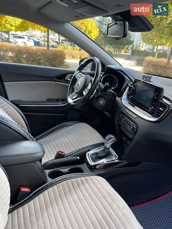 Хэтчбек Kia Ceed 2019 в Ивано-Франковске фото 25 Хэтчбек Kia Ceed 2019 в Ивано-Франковске
