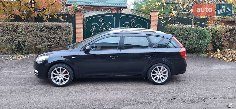 Універсал Kia Ceed 2009 в Чернігові