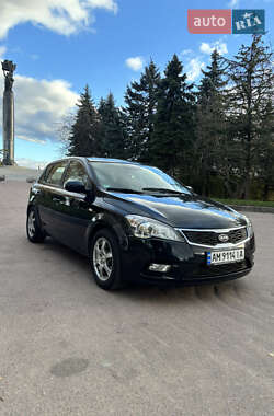 Хэтчбек Kia Ceed 2009 в Житомире Хэтчбек Kia Ceed 2009 в Житомире