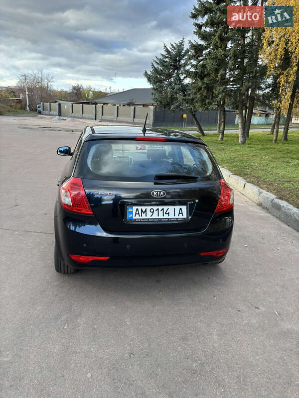 Хэтчбек Kia Ceed 2009 в Житомире фото 10 Хэтчбек Kia Ceed 2009 в Житомире