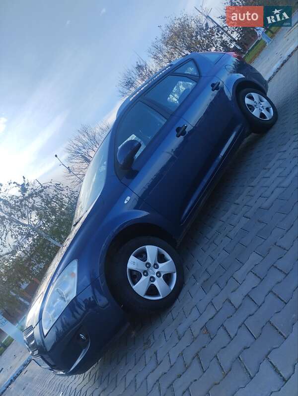 Универсал Kia Ceed 2009 в Измаиле