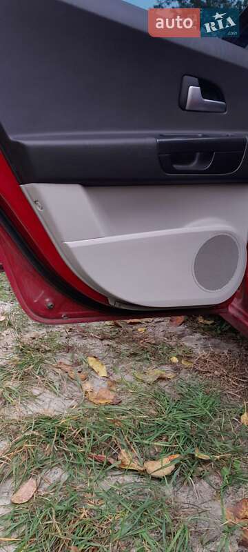 Хэтчбек Kia Ceed 2006 в Богуславе