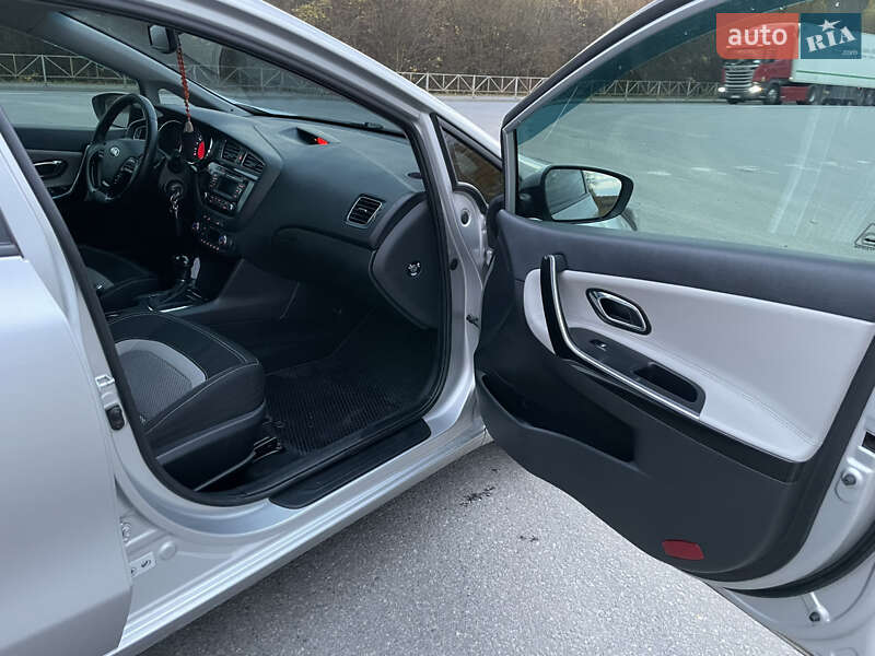 Універсал Kia Ceed 2013 в Хмельницькому фото 18 Універсал Kia Ceed 2013 в Хмельницькому