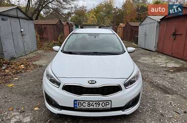 Универсал Kia Ceed 2016 в Днепре