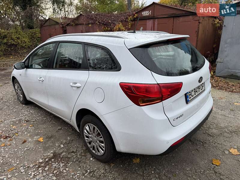 Универсал Kia Ceed 2016 в Днепре