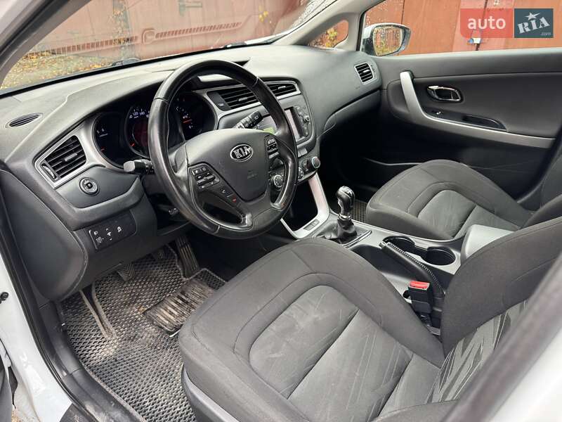 Универсал Kia Ceed 2016 в Днепре