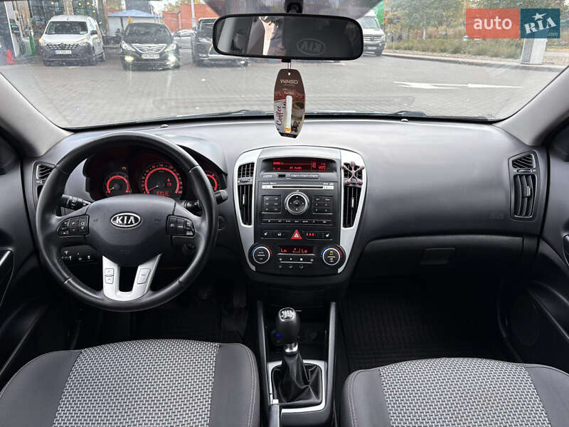 Универсал Kia Ceed 2011 в Киеве фото 8 Универсал Kia Ceed 2011 в Киеве