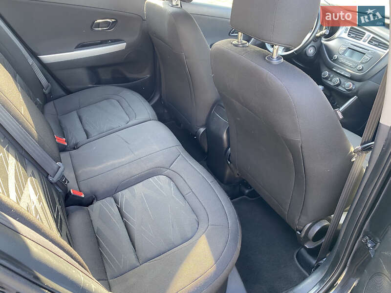 Универсал Kia Ceed 2013 в Сокале