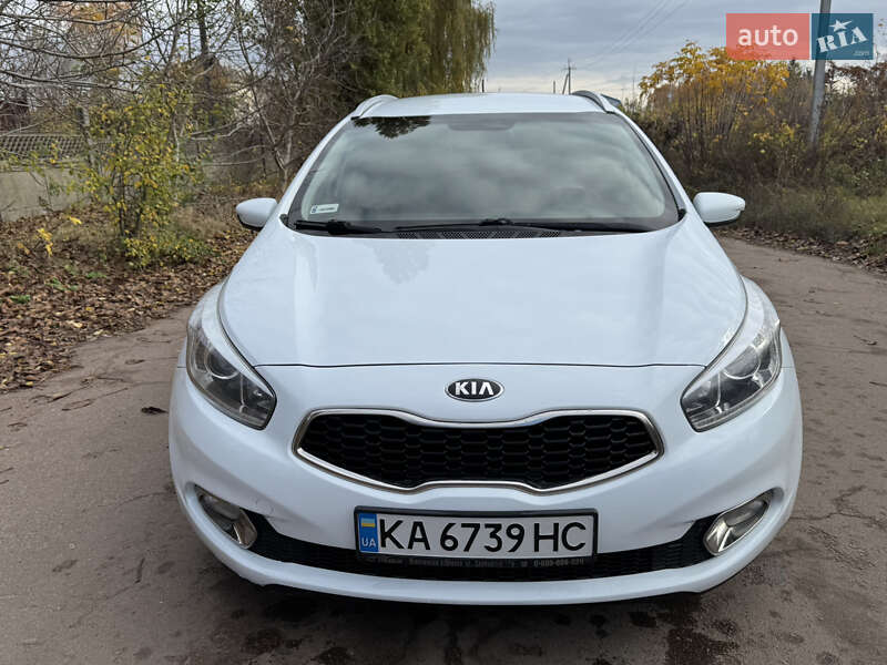 Универсал Kia Ceed 2015 в Прилуках