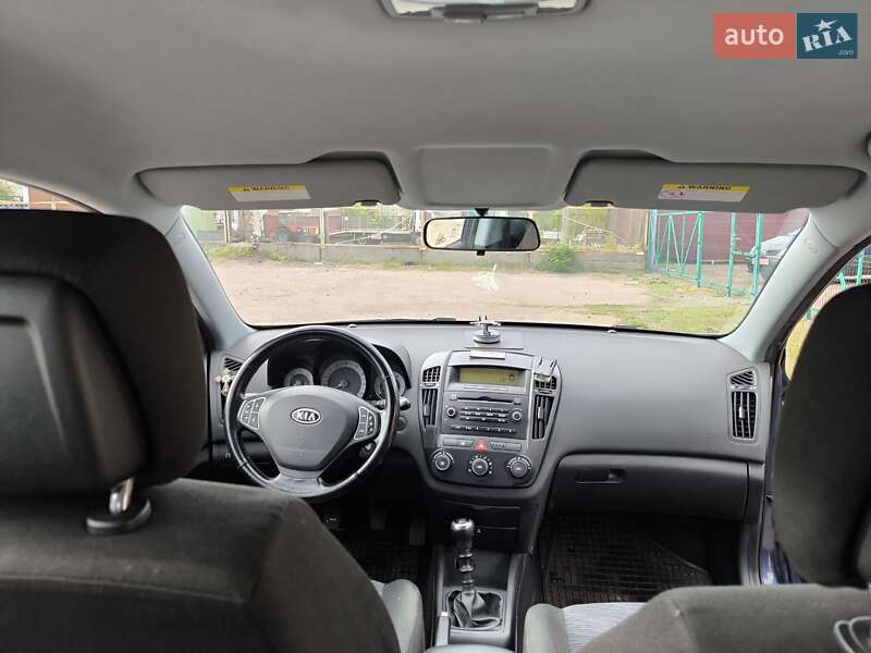 Хэтчбек Kia Ceed 2008 в Чернигове фото 3 Хэтчбек Kia Ceed 2008 в Чернигове
