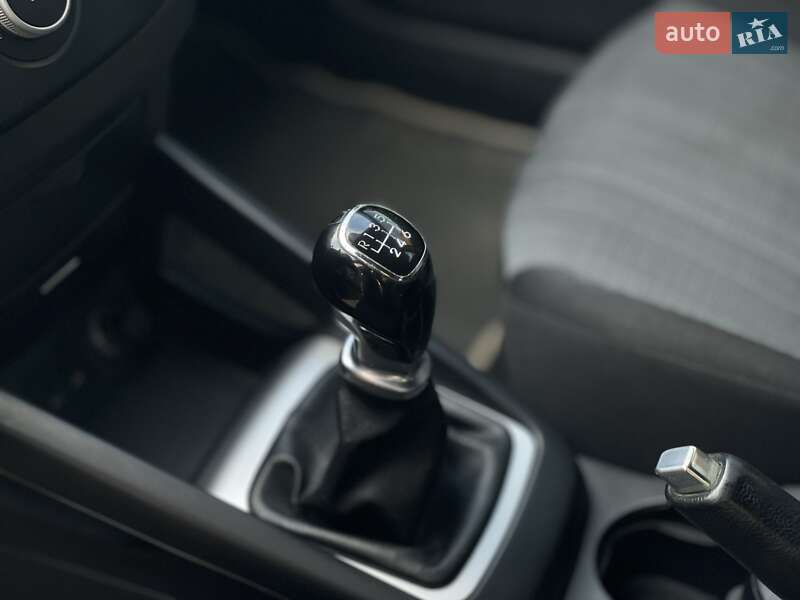 Універсал Kia Ceed 2012 в Дніпрі фото 15 Універсал Kia Ceed 2012 в Дніпрі