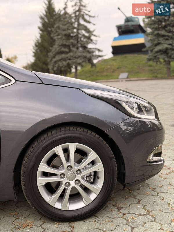 Универсал Kia Ceed 2013 в Дубно фото 13 Универсал Kia Ceed 2013 в Дубно