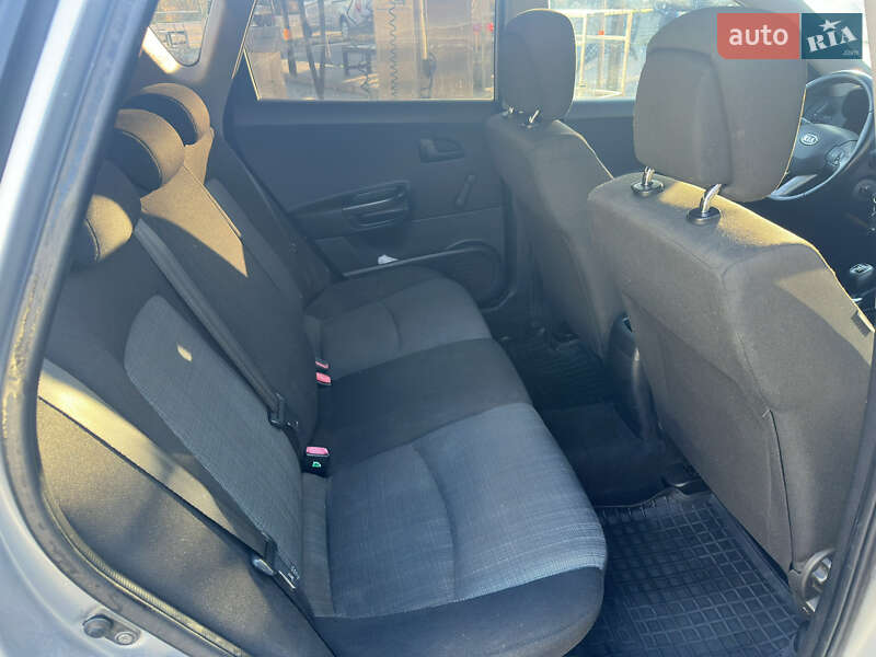 Хэтчбек Kia Ceed 2009 в Калуше фото 9 Хэтчбек Kia Ceed 2009 в Калуше