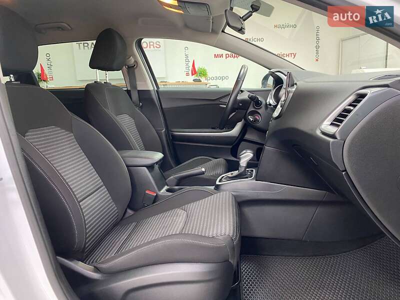 Универсал Kia Ceed 2022 в Киеве фото 31 Универсал Kia Ceed 2022 в Киеве