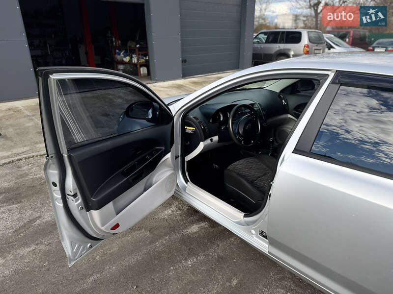 Хэтчбек Kia Ceed 2008 в Павлограде фото 10 Хэтчбек Kia Ceed 2008 в Павлограде