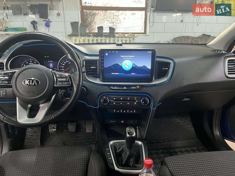 Хэтчбек Kia Ceed 2019 в Богодухове