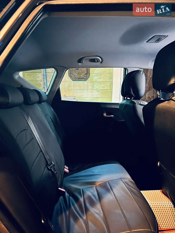 Универсал Kia Ceed 2010 в Каменец-Подольском фото 8 Универсал Kia Ceed 2010 в Каменец-Подольском