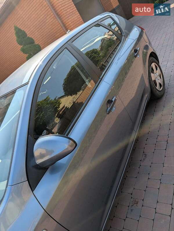 Хэтчбек Kia Ceed 2009 в Виннице