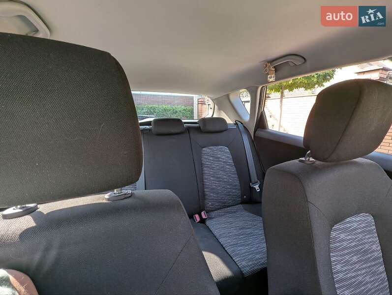 Хэтчбек Kia Ceed 2009 в Виннице