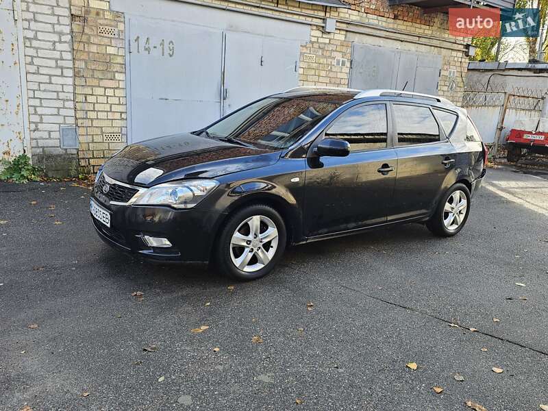 Универсал Kia Ceed 2010 в Киеве фото 2 Универсал Kia Ceed 2010 в Киеве