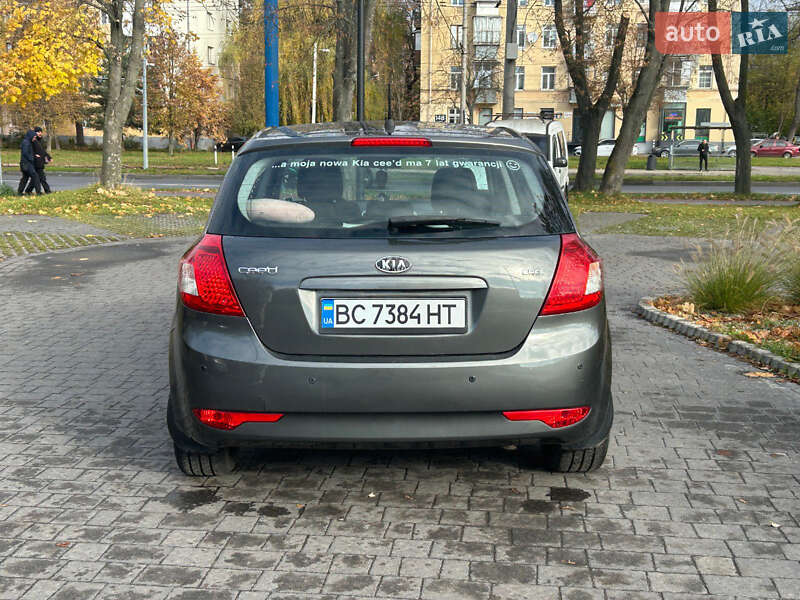 Хетчбек Kia Ceed 2009 в Львові фото 5 Хетчбек Kia Ceed 2009 в Львові