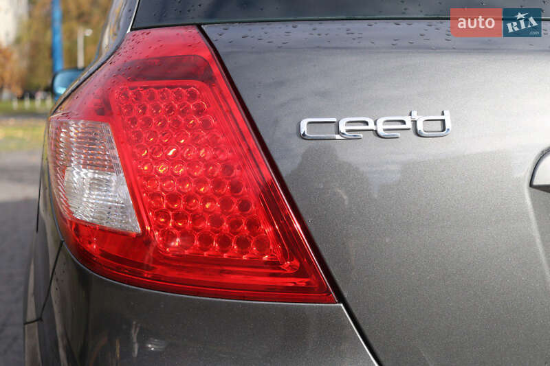 Хетчбек Kia Ceed 2009 в Львові фото 13 Хетчбек Kia Ceed 2009 в Львові