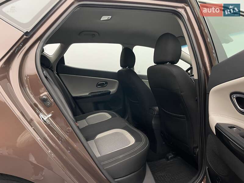 Хэтчбек Kia Ceed 2013 в Киеве