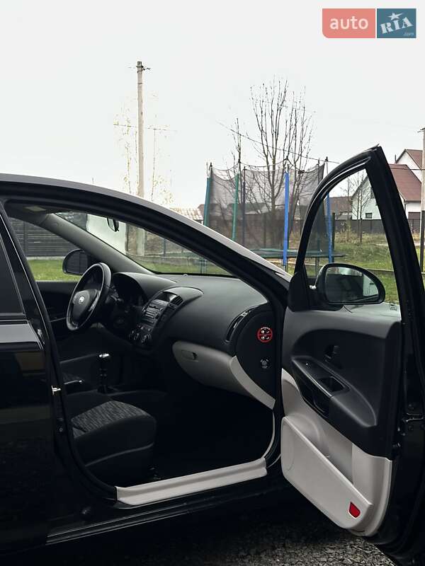 Хэтчбек Kia Ceed 2007 в Маневичах фото 29 Хэтчбек Kia Ceed 2007 в Маневичах