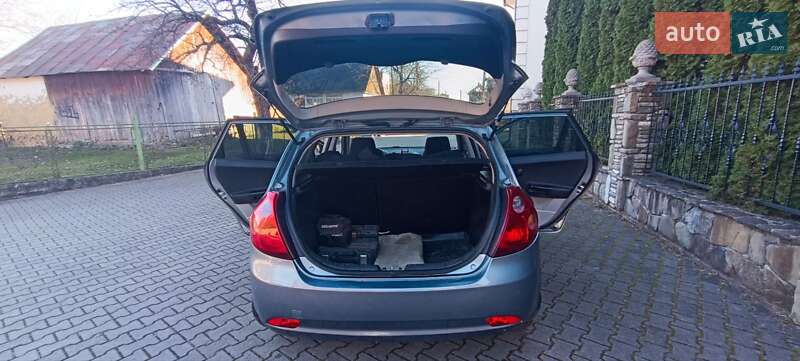 Хэтчбек Kia Ceed 2008 в Надворной