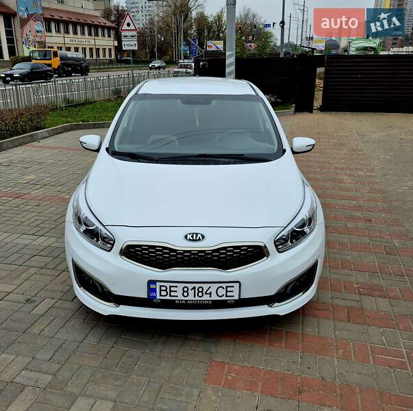 Хэтчбек Kia Ceed 2018 в Киеве