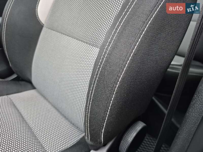 Хэтчбек Kia Ceed 2018 в Киеве