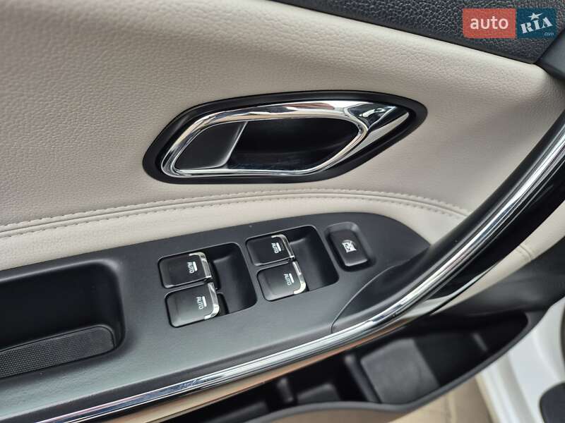 Хэтчбек Kia Ceed 2018 в Киеве