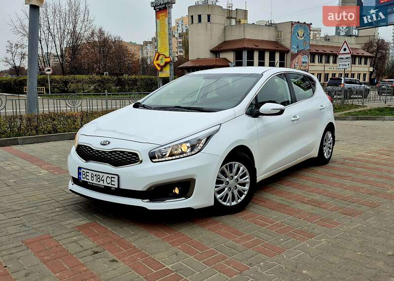 Хэтчбек Kia Ceed 2018 в Киеве