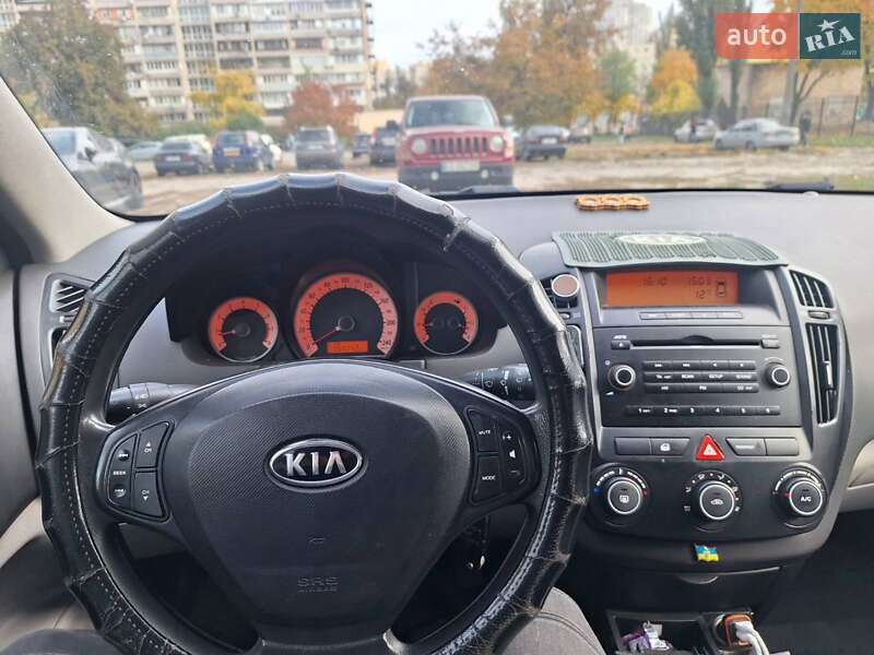Універсал Kia Ceed 2009 в Києві
