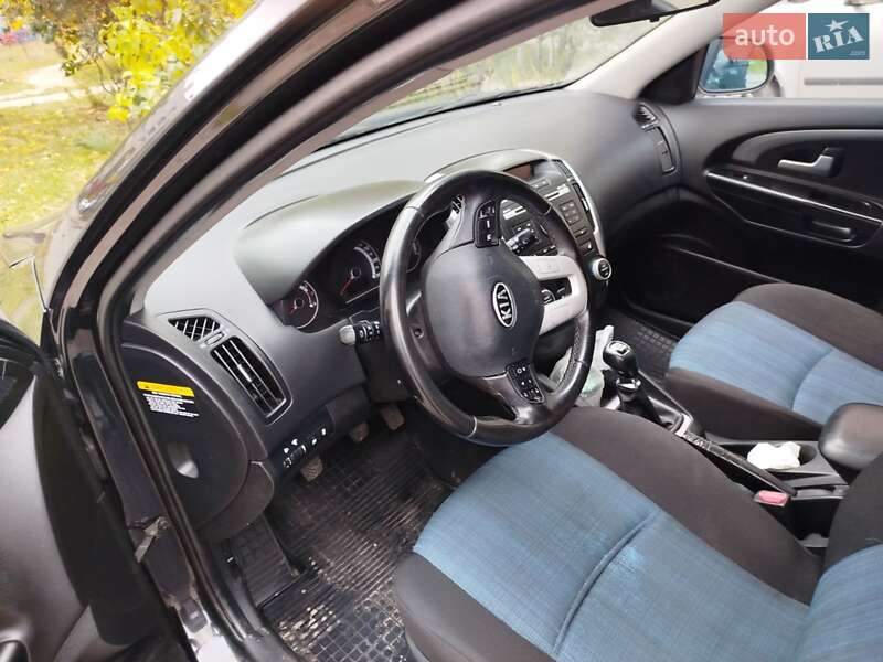Універсал Kia Ceed 2011 в Сумах